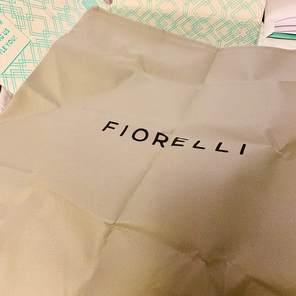 Fiorelli Anna Crossbody Bag (off white) NWT - Picture 5 of 7